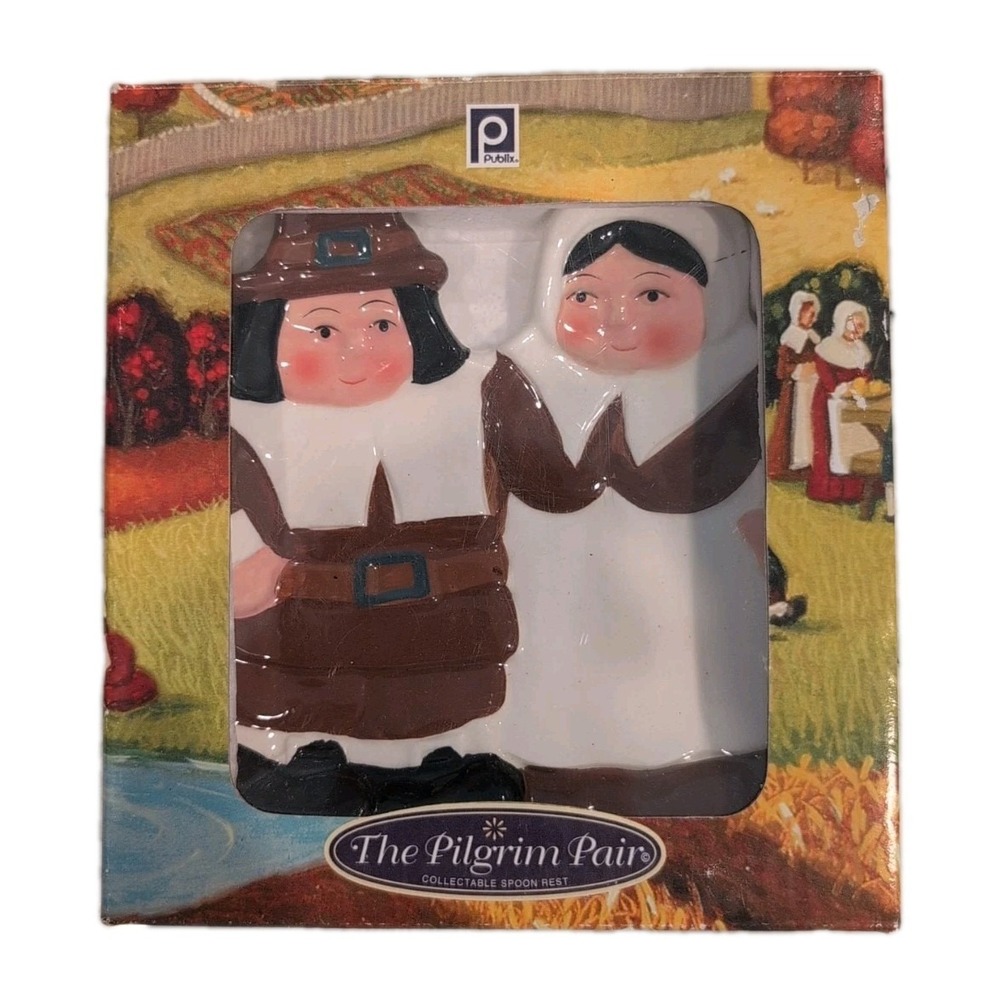 Vintage Thanksgiving Decor The Pilgrim Pair Spoon Rest Publix ~ NEW IN BOX~ 2002